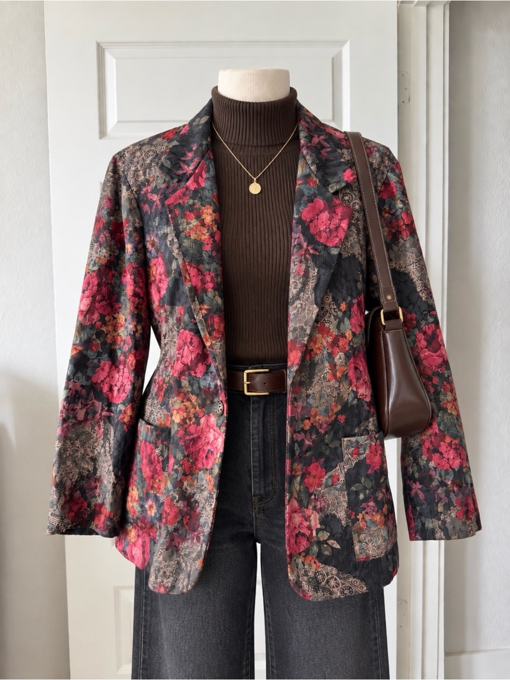 Vintage Dark Romantic 90s Samantha David Floral Oversized Tapestry Blazer Jacket